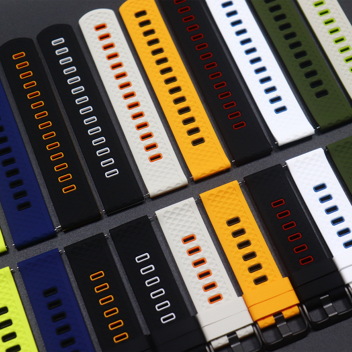 Silicone Strap 22mm For POLAR  - огляд і ціна Titan Watches Smartwatch
